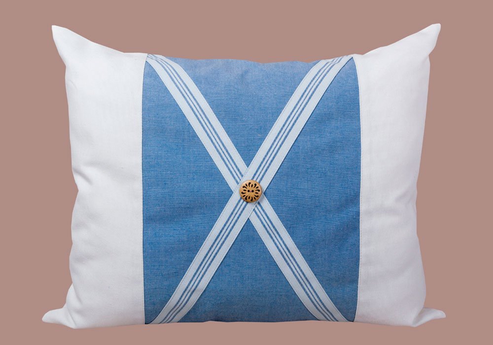  Купити Подушки Декоративна подушка "Блакитні смужки" Limaso