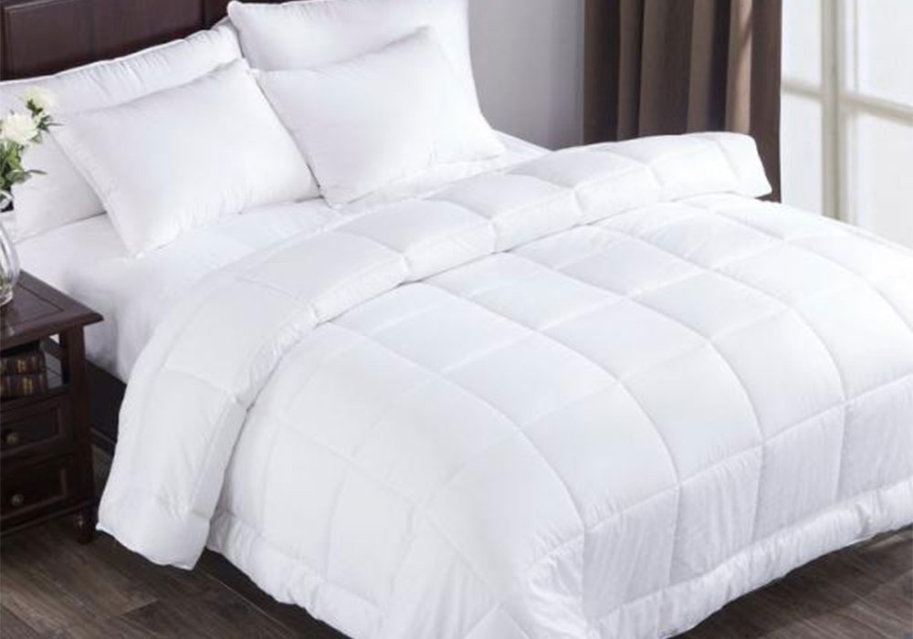 Ковдра Comfort Night мікросатин на Light Silk 110x140 см U-tek , Кількість спальних місць Полуторное