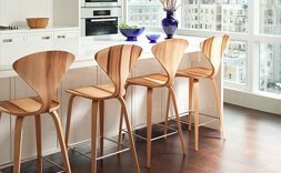 Барні стільці