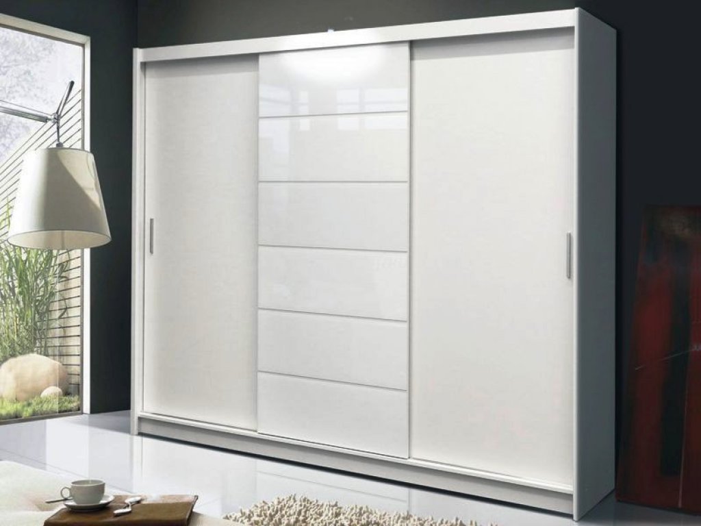 Шкафы от фабрики «Ренессанс»: Удобная система хранения для вашего дома