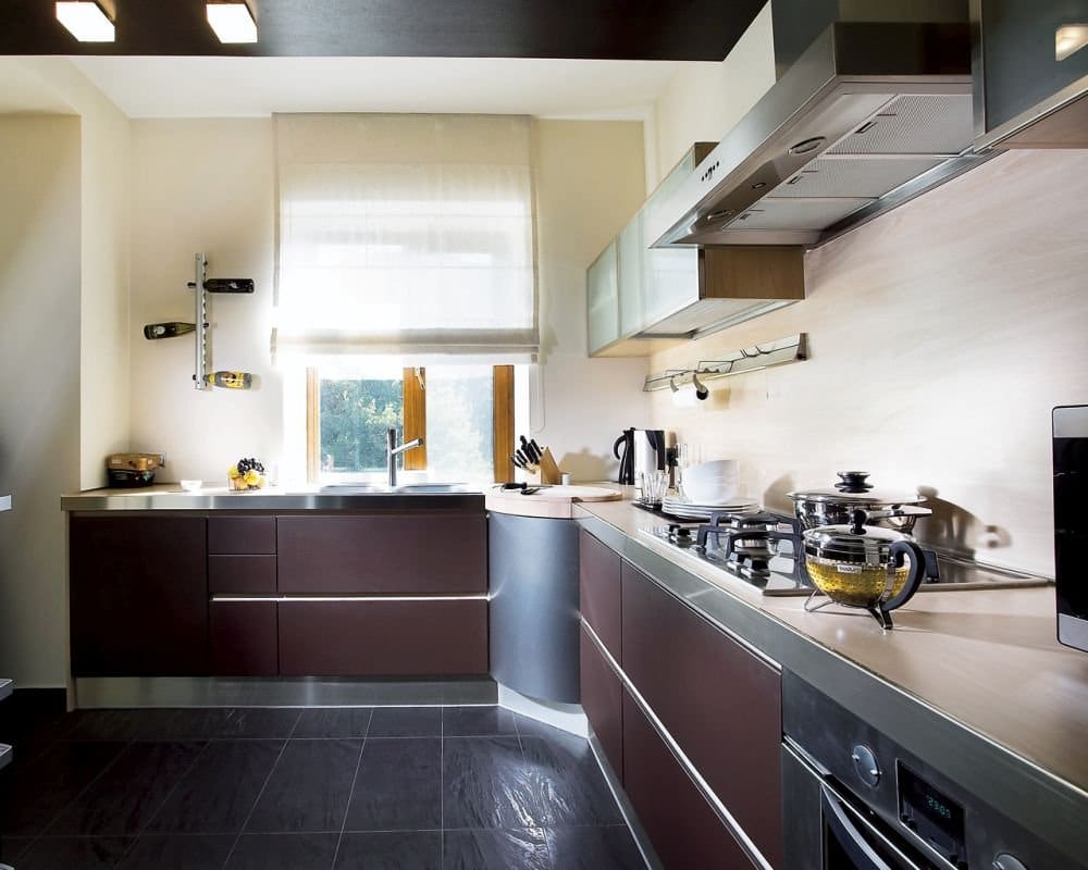Кухонный гарнитур для кухни 10 кв метров