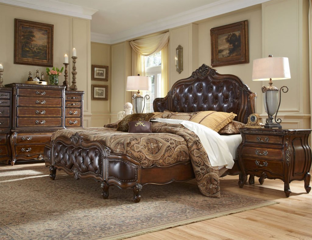 коричневая спальня в классическом стиле